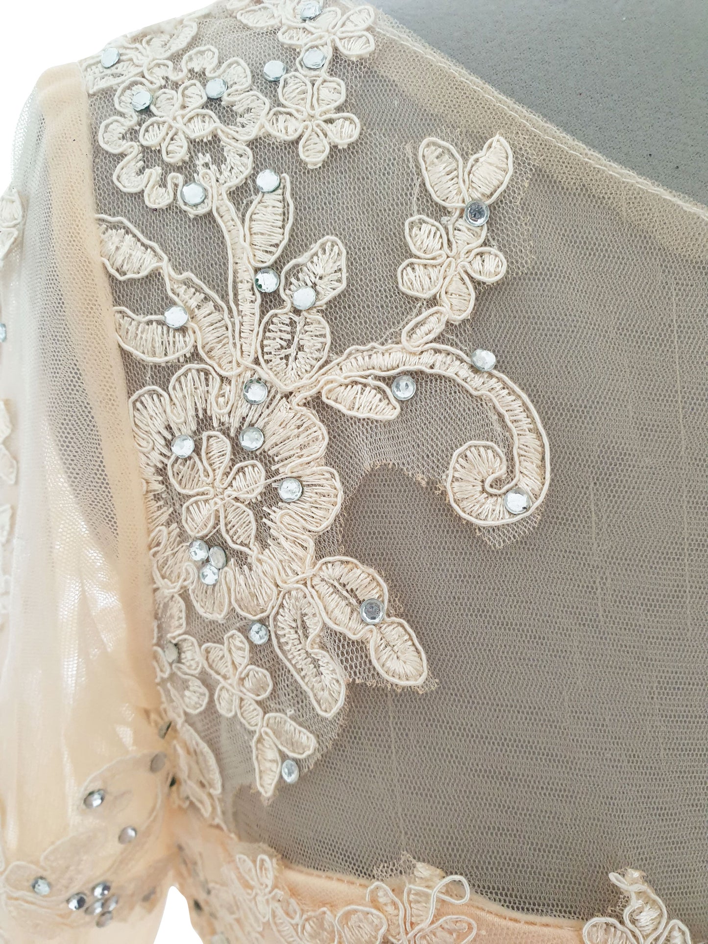 Abendkleid Schleier der Eleganz