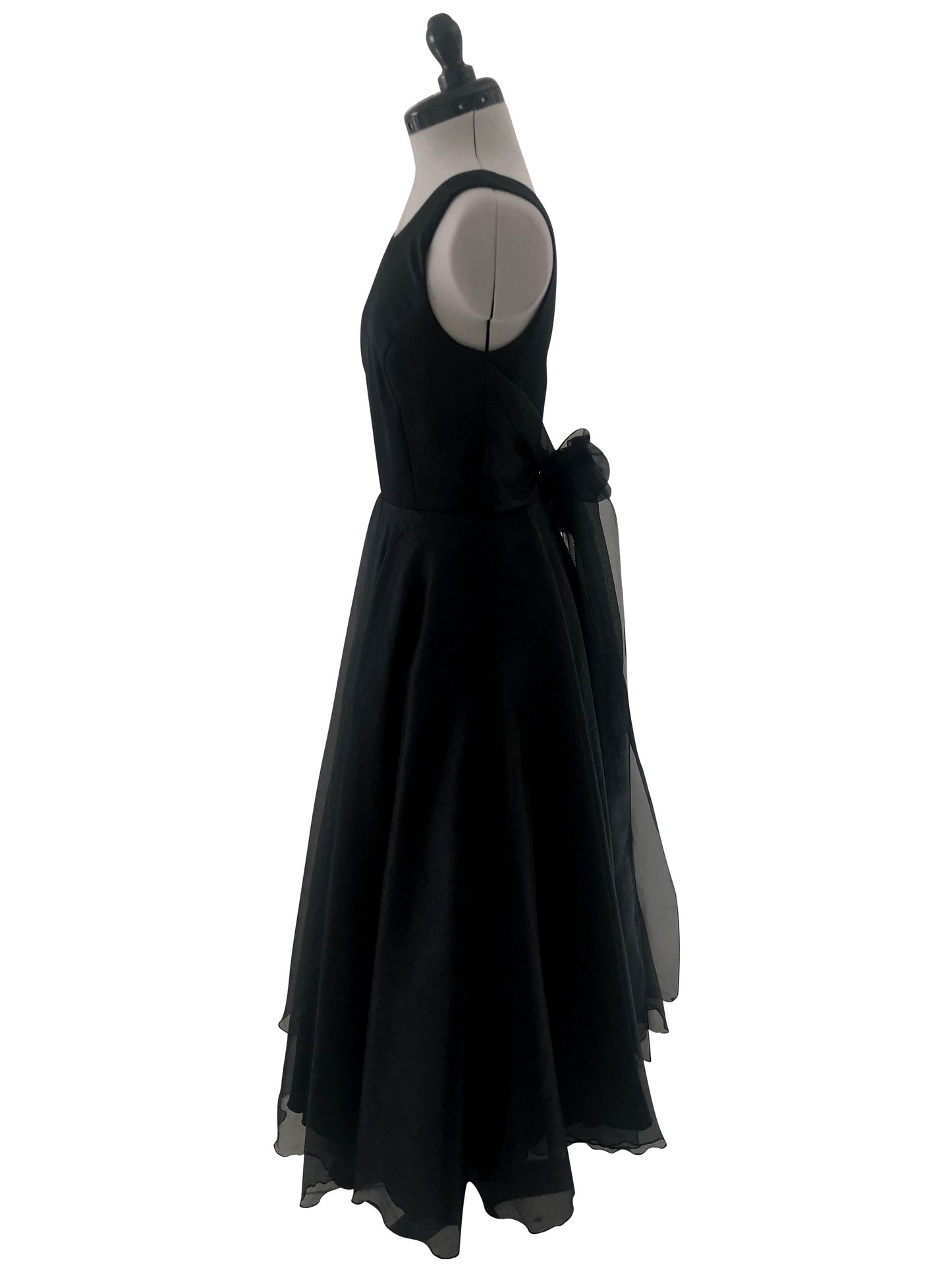 Abendkleid Schwarze Orchidee