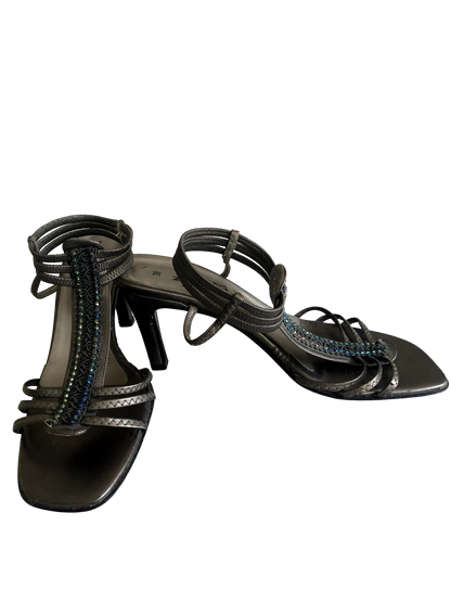 Pumps Rainbow Spark