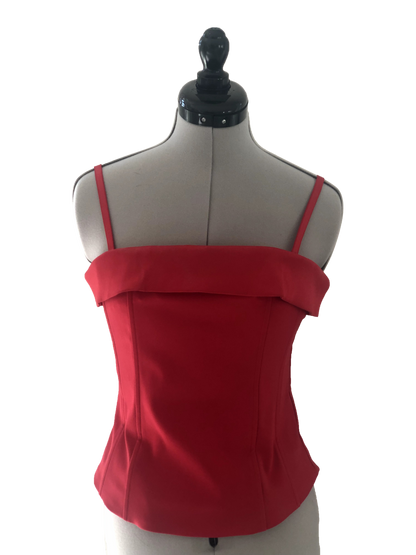 Top Scarlet Fit