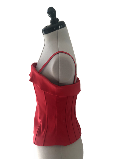 Top Scarlet Fit