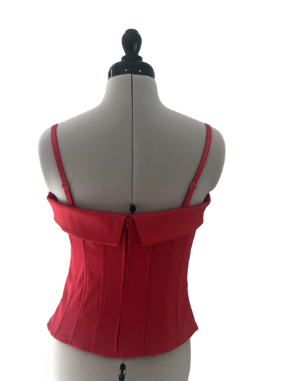 Top Scarlet Fit