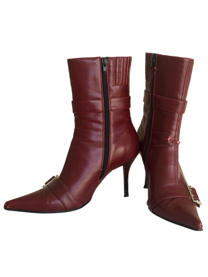 Pumps Ruby Buckle