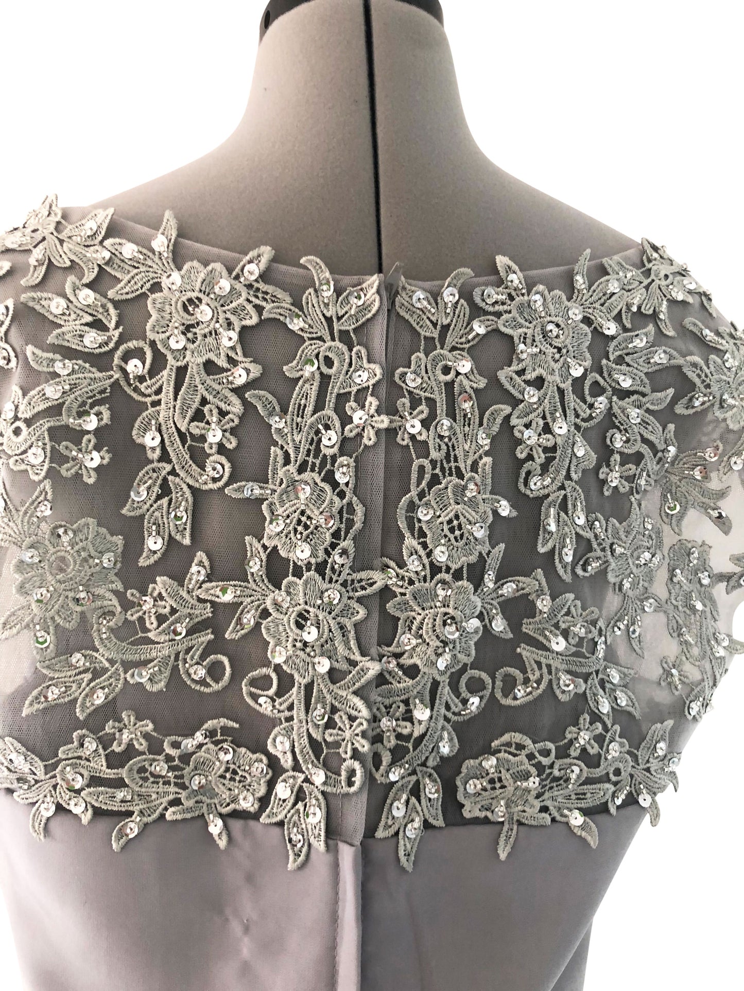 Abendkleid Silberklang
