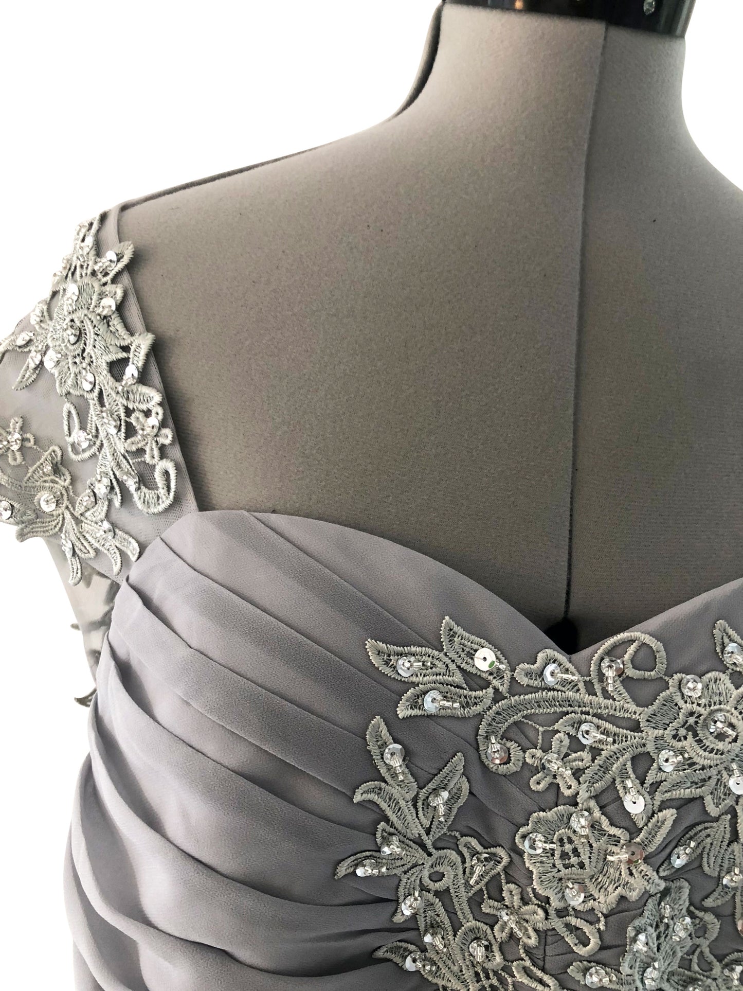Abendkleid Silberklang