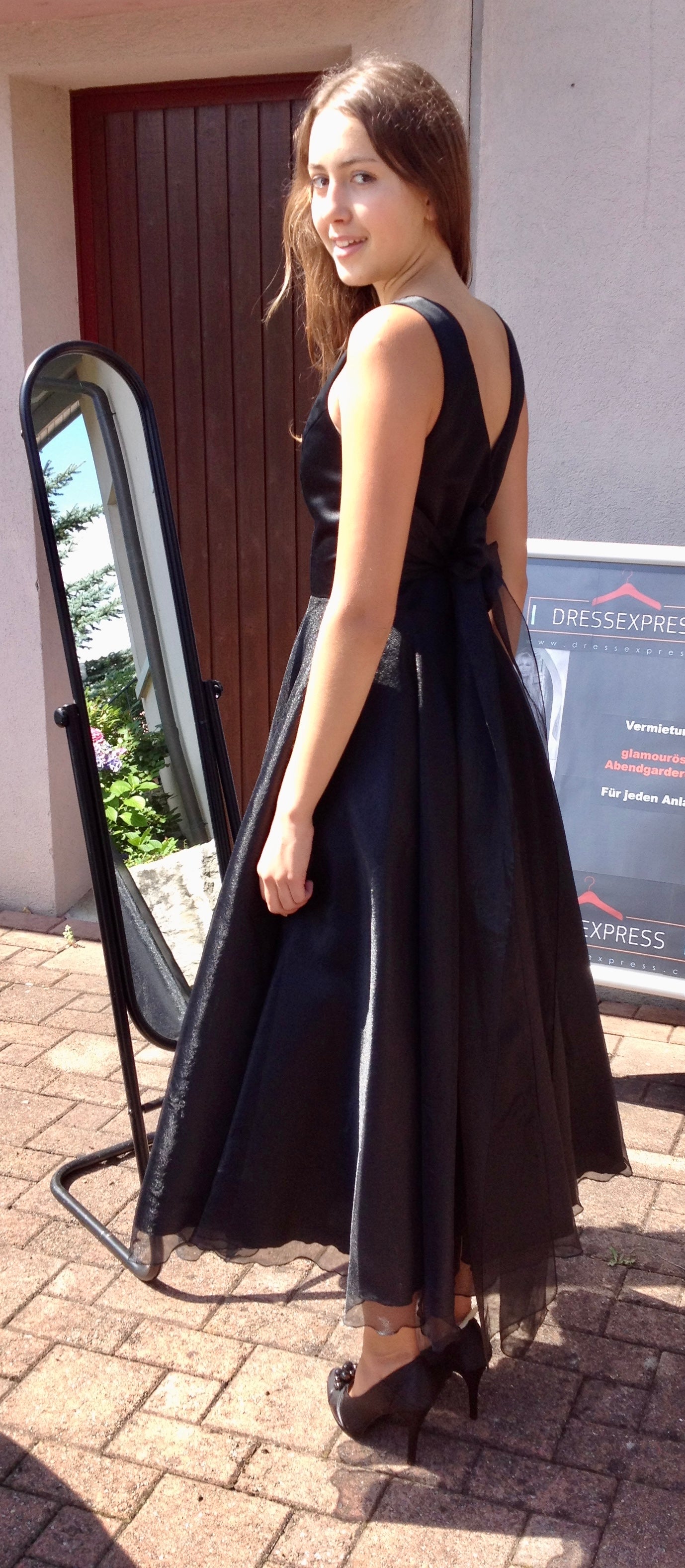 Abendkleid Schwarze Orchidee